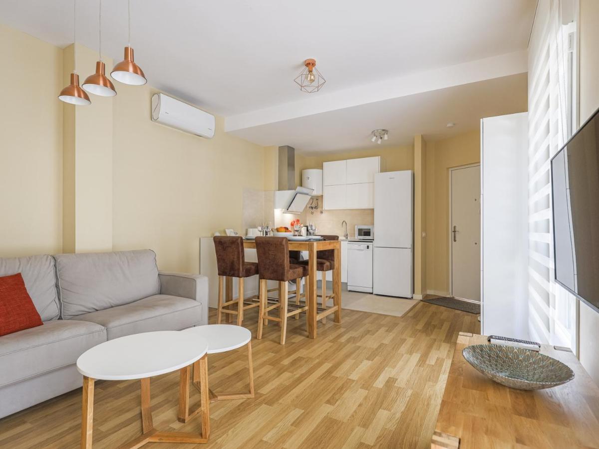 Apartamento 1 Habitacion Plaza San Julian Centro Sevilla Buitenkant foto